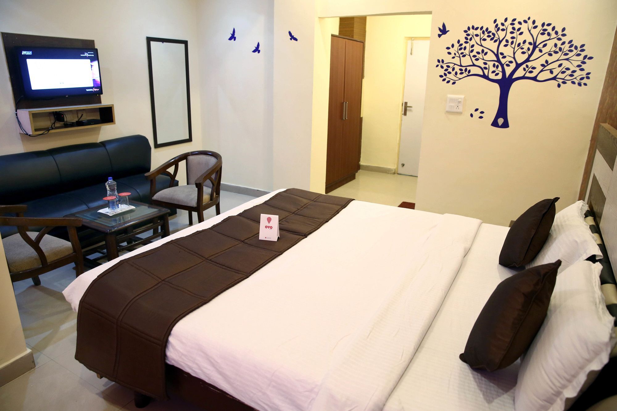 Oyo 4729 K K Residency Hotel